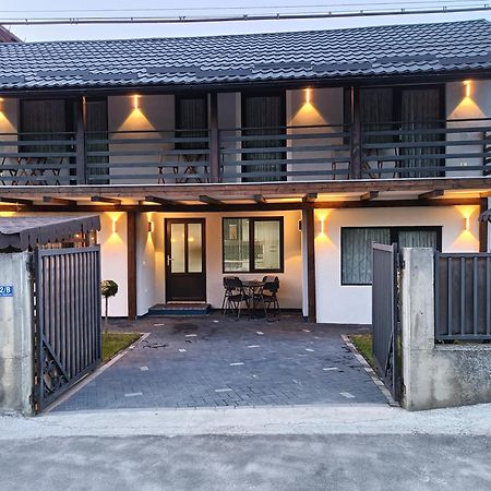 Casa Valentina 호텔 Vişeu de Sus 외부 사진